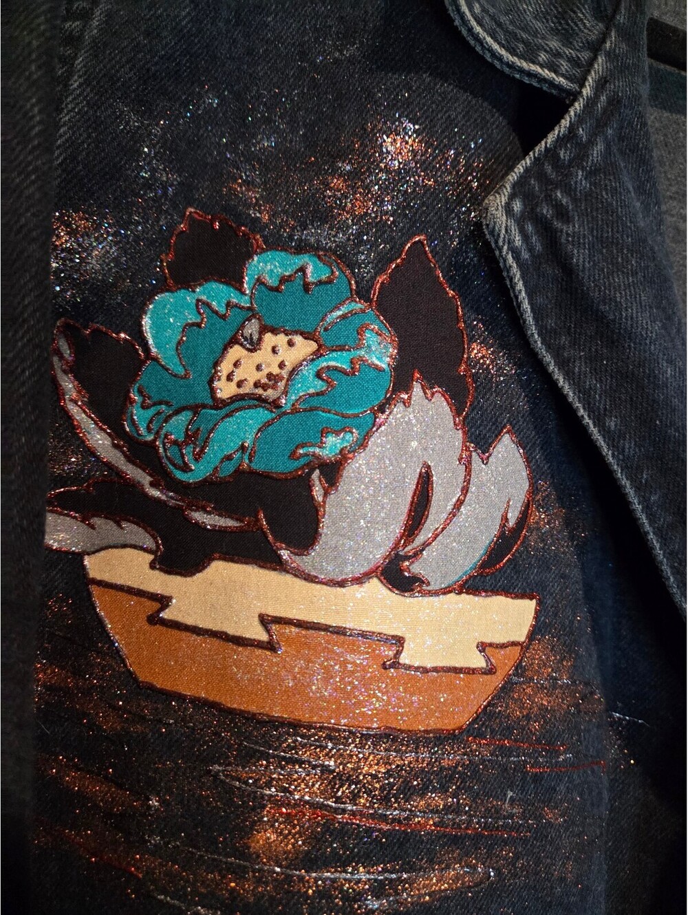 Sunbelt Vintage Long Denim Jacket with Southwestern Painted Design, One Size - Picture 4 of 9